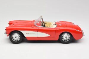 Chevrolet Corvette C1 Roadster Vermelho Bburago 1:18 3024 Metal - imagem 4 de 8