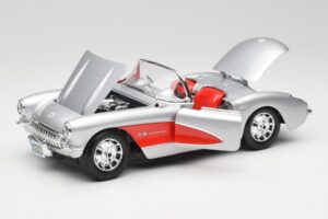Chevrolet Corvette C1 Prata & Vermelho Bburago 1:18 3024-M1 Metal - imagem 2 de 8
