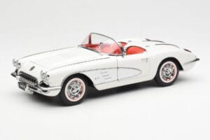 Chevrolet Corvette C1 Spider Hard Top Snowcrest Branco AUTOart 1:18 71147 Metal