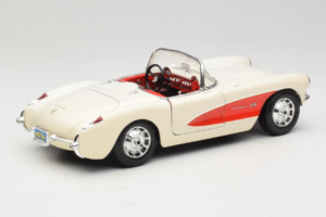 Chevrolet Corvette C1 Branco & Vermelho Bburago 1:18 3024-M3 Metal - imagem 3 de 8