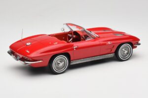 Chevrolet Corvette C2 Sting Ray Cabriolet Riverside Red Norev 1:18 189056 Metal - imagem 2 de 6