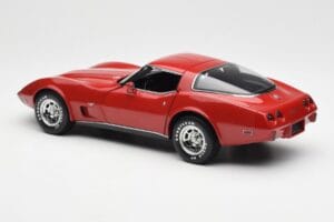 Chevrolet Corvette C3 Vermelho UT Models 1:18 21073 Metal - imagem 7 de 8
