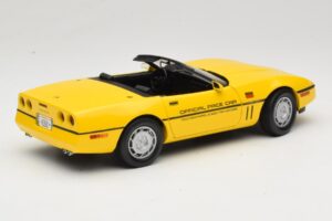 Chevrolet Corvette C4 Indianapolis 500 Pace Car Amarelo Greenlight 1:18 11801-06 Metal - imagem 3 de 8