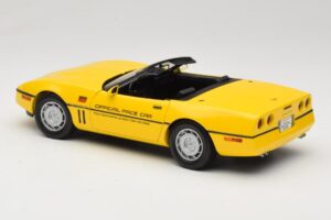 Chevrolet Corvette C4 Indianapolis 500 Pace Car Amarelo Greenlight 1:18 11801-06 Metal - imagem 7 de 8