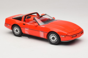 Chevrolet Corvette C4 Larry Sellers Big Lebowski Movie Car GreenLight 1:18 13533 Metal - imagem 4 de 6
