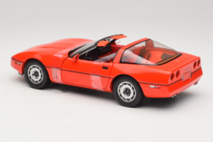 Chevrolet Corvette C4 Larry Sellers Big Lebowski Movie Car GreenLight 1:18 13533 Metal - imagem 5 de 6
