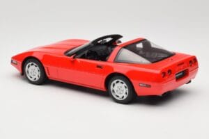 Chevrolet Corvette C4 Torch Red GT Spirit 1:18 GT537 Resina - imagem 5 de 6
