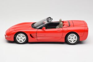 Chevrolet Corvette C5 Cabriolet Vermelho Bburago 1:18 3076 Metal - imagem 4 de 8