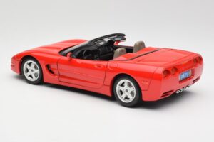 Chevrolet Corvette C5 Cabriolet Vermelho Bburago 1:18 3076 Metal - imagem 7 de 8