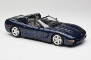 Chevrolet Corvette C5 Nassau Azul Bburago 1:18 30166 Metal - imagem 6 de 8