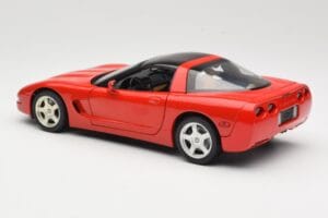 Chevrolet Corvette C5 Targa Vermelho UT Models 1:18 21001 Metal - imagem 7 de 8