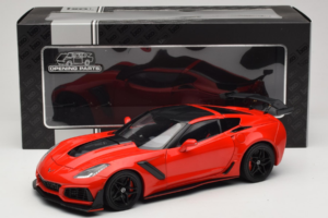 Chevrolet Corvette C7 ZR1 Torch Red IXO 1:18 18RDC243-FO Metal - imagem 8 de 8