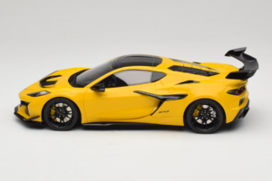 Chevrolet Corvette C8 ZR1 Amarelo GT Spirit 1:18 GT528 Resina - imagem 3 de 6