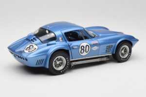 Chevrolet Corvette Grand Sport GT #80 R. Penske Chevrolet Nassau Speed Week 1963 Exoto 1:18 RLG18022 Metal - imagem 3 de 8