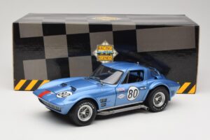 Chevrolet Corvette Grand Sport GT #80 R. Penske Chevrolet Nassau Speed Week 1963 Exoto 1:18 RLG18022 Metal - imagem 8 de 8