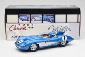 Chevrolet Corvette SS Azul AUTOart 1:18 71051 Metal - imagem 8 de 8