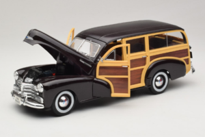 Chevrolet Fleetmaster Woody Preto Maisto 1:18 56043 Metal - imagem 2 de 8
