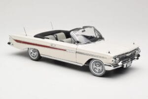 Chevrolet Impala Cabriolet Branco Sun Star 1:18 3405 Metal - imagem 6 de 8
