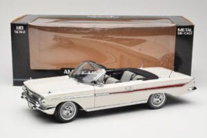 Chevrolet Impala Cabriolet Branco Sun Star 1:18 3405 Metal - imagem 8 de 8