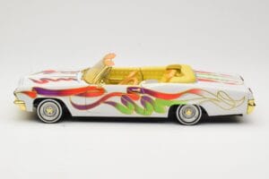 Chevrolet Impala Lowrider White Metallic Hot Wheels 1:18 27635 Metal - imagem 4 de 8