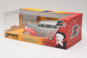 Chevrolet Master Deluxe Dark Silver Metallic Red Jada 1:24 253745012 Metal - imagem 3 de 3