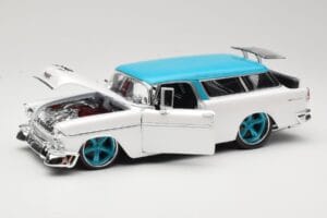 Chevrolet Nomad Branco Maisto 1:18 32613 Metal - imagem 2 de 8