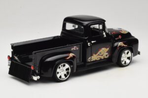 Chevrolet Old School Cody Project Truck & Chopper Set Joyride 1:18 33911 Metal - imagem 3 de 8