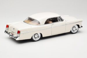 Chrysler 300B Branco Maisto 1:18 531897 Metal - imagem 3 de 8