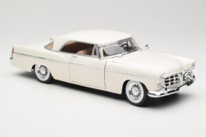 Chrysler 300B Branco Maisto 1:18 531897 Metal - imagem 6 de 8