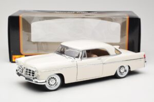 Chrysler 300B Branco Maisto 1:18 531897 Metal - imagem 8 de 8