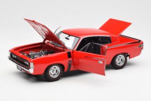 Chrysler Charger E49 Vermelho AUTOart 1:18 71505 Metal - imagem 2 de 8