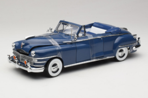 Chrysler New Yorker Azul Signature Models 1:18 CT-68629 Metal