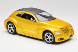 Chrysler Pronto Cruizer Dourado Maisto 1:18 37800 Metal - imagem 6 de 8