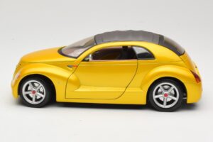 Chrysler Pronto Cruizer Dourado Maisto 1:18 50338 Metal - imagem 4 de 8