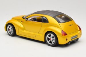 Chrysler Pronto Cruizer Dourado Maisto 1:18 50338 Metal - imagem 7 de 8