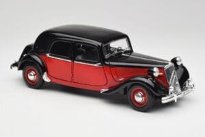 Citroen 15CV 6 Cyl Preto & Vermelho Valmy Maisto 1:18 56009 Metal - imagem 6 de 8
