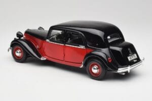 Citroen 15CV 6 Cyl Preto & Vermelho Valmy Maisto 1:18 56009 Metal - imagem 7 de 8