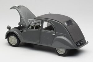 Citroen 2CV A Cinzento Tchibo 1:18 49418 Metal - imagem 5 de 8