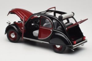 Citroen 2CV Charleston Vermelho Minichamps 1:18 150111501 Metal - imagem 5 de 8