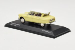 Citroen Ami 6 Amarelo Branco Minichamps 1:43 400111661 Metal - imagem 3 de 4