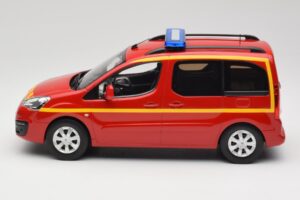 Citroen Berlingo II Pompiers Vermelho Norev 1:18 181641 Metal - imagem 3 de 6