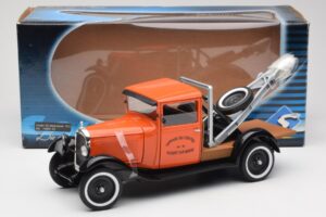 Citroen C4 Depanneuse Laranja Solido 1:18 118800-00 Metal - imagem 8 de 8