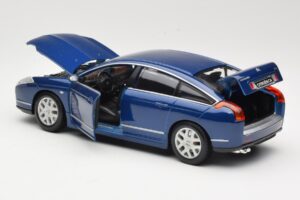 Citroen C6 Azul Bburago 1:18 18-12073 Metal - imagem 5 de 8