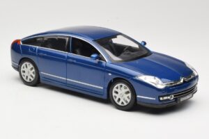 Citroen C6 Azul Bburago 1:18 18-12073 Metal - imagem 6 de 8
