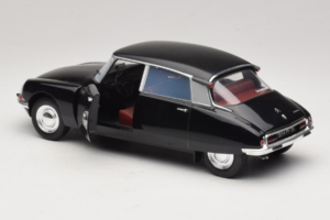 Citroen DS Special Preto Dickie Solido 1:18 S1800708 Metal - imagem 5 de 8