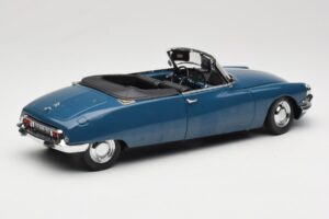 Citroen DS 19 Cabriolet Vermelho Sun Star 1:18 4742 Metal - imagem 3 de 8