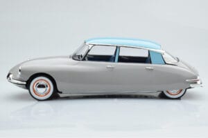 Citroen DS 19 Cinzento Norev 1:18 181763 Metal - imagem 3 de 6