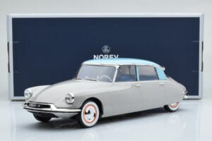 Citroen DS 19 Cinzento Norev 1:18 181763 Metal - imagem 6 de 6