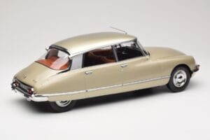 Citroen DS 23 Pallas Bege Norev 1:12 121730 Metal - imagem 2 de 6
