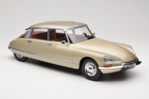 Citroen DS 23 Pallas Bege Norev 1:12 121730 Metal - imagem 4 de 6